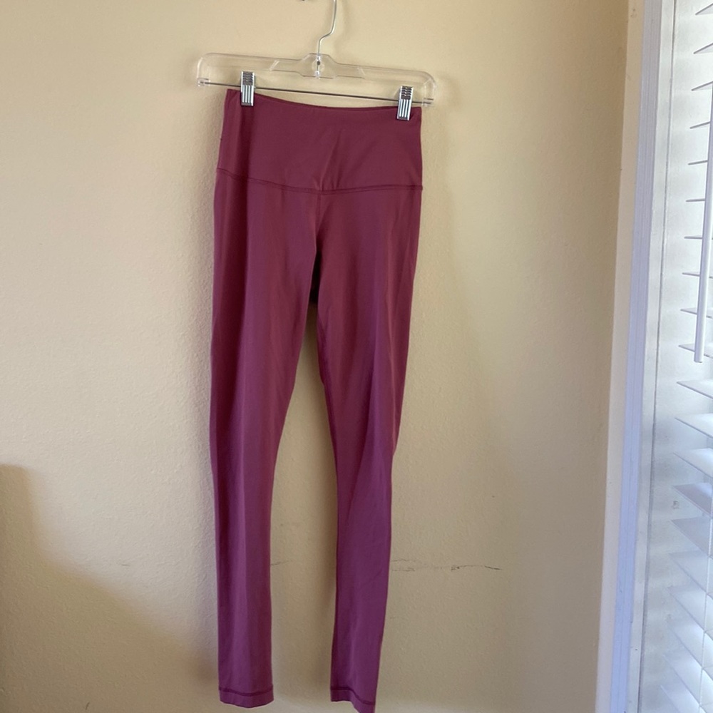 Pink leggings